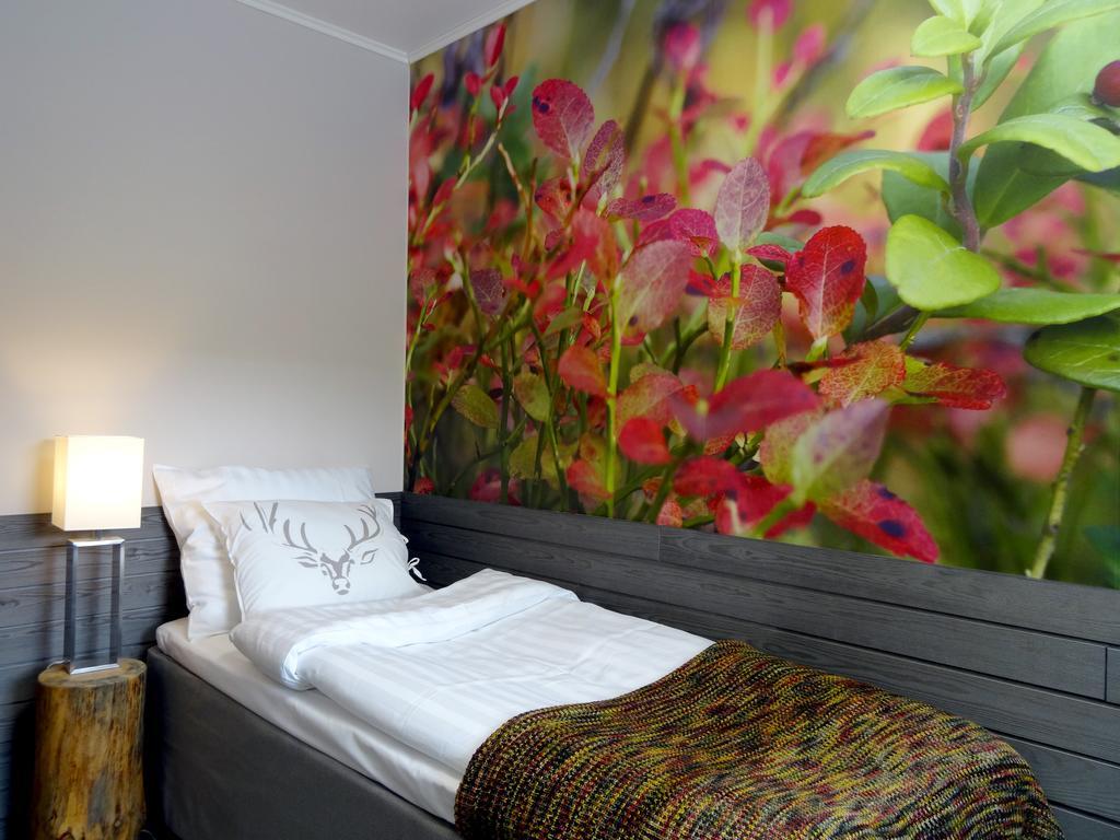 Hotel Hiisi Hill Йямся Номер фото